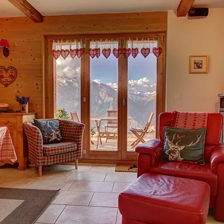 Edelweissgarden Le Raccard Alpstuga *